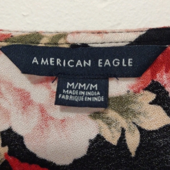 AEO - Floral Long Sleeves Smocked Button Down Blouse - Picture 11 of 13